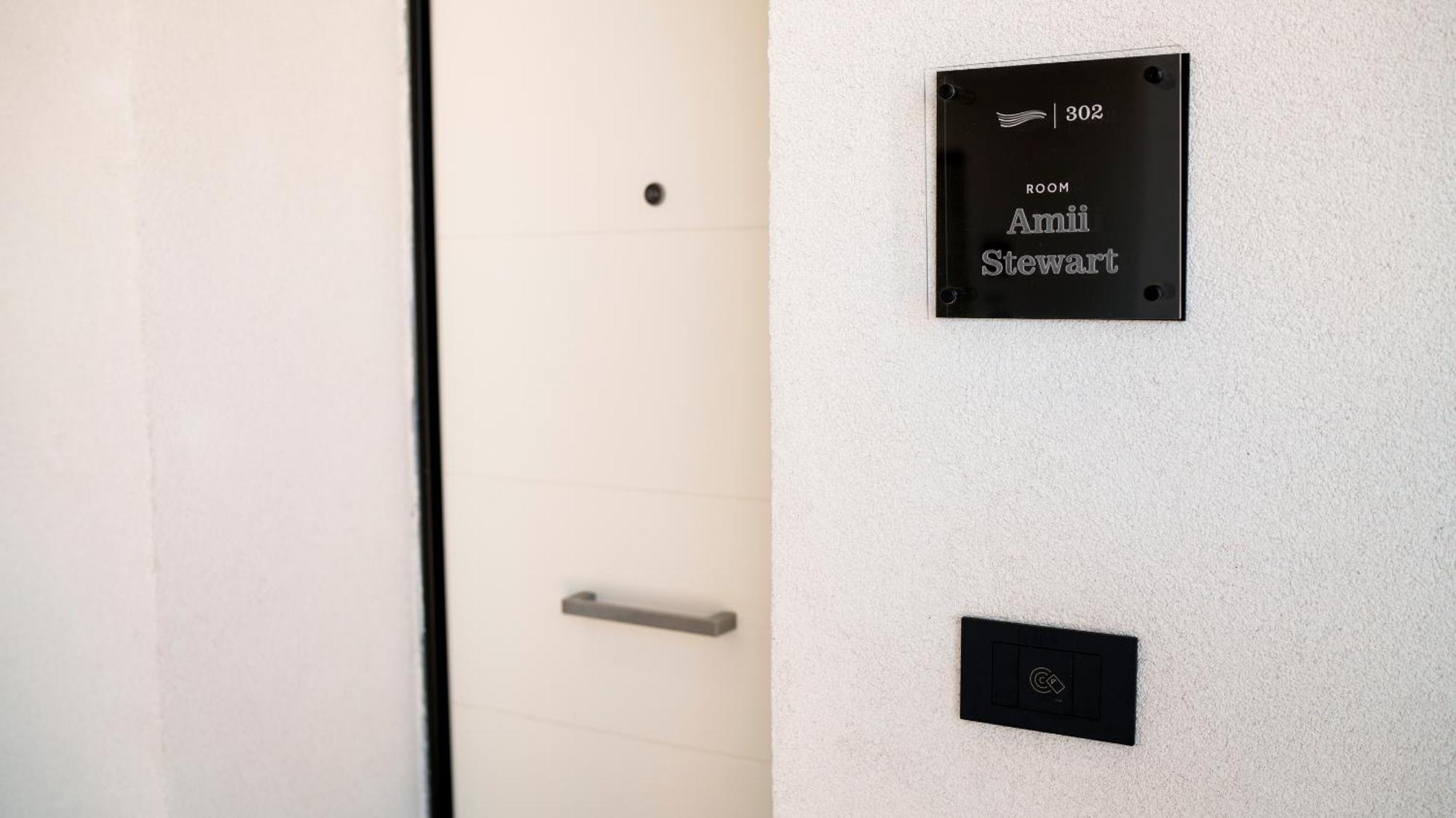 Welcomely - Affittacamere Seamphony Rooms Ольбия Экстерьер фото
