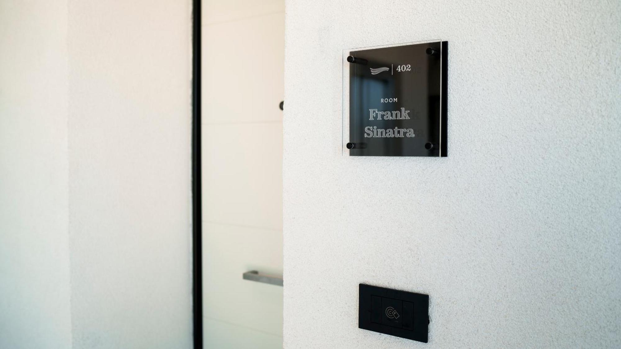 Welcomely - Affittacamere Seamphony Rooms Ольбия Экстерьер фото